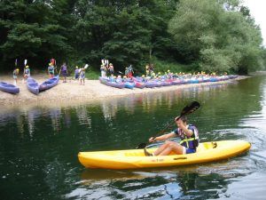 Lee más sobre el artículo A que hora empieza el descenso del Sella en canoa?