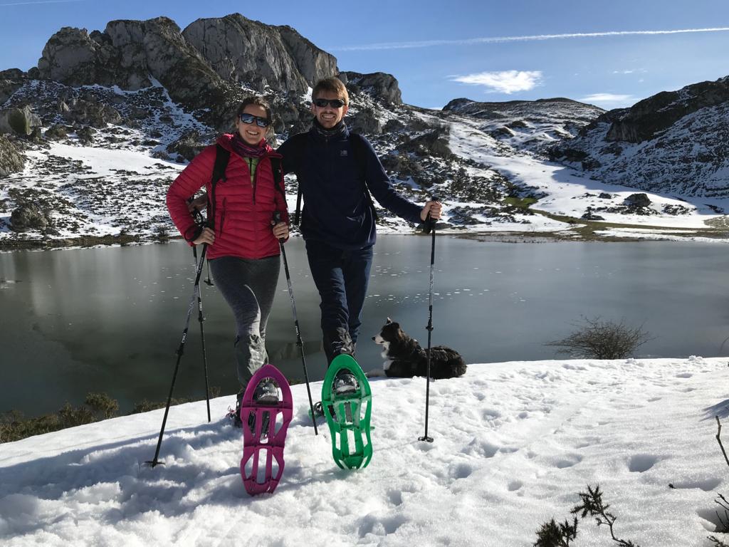 Mierda Faringe Algún día Raquetas de nieve - Lagos de Covadonga - Frontera Verde Aventura - Turismo  Activo, naturaleza y aventura en Asturias y los Picos de Europa.
